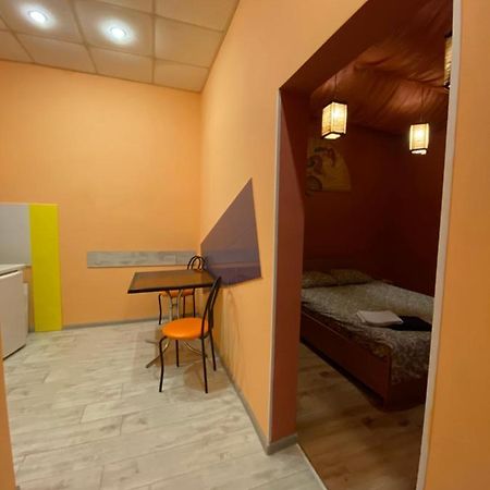 31 Котлярська Apartment ลวีฟ ภายนอก รูปภาพ