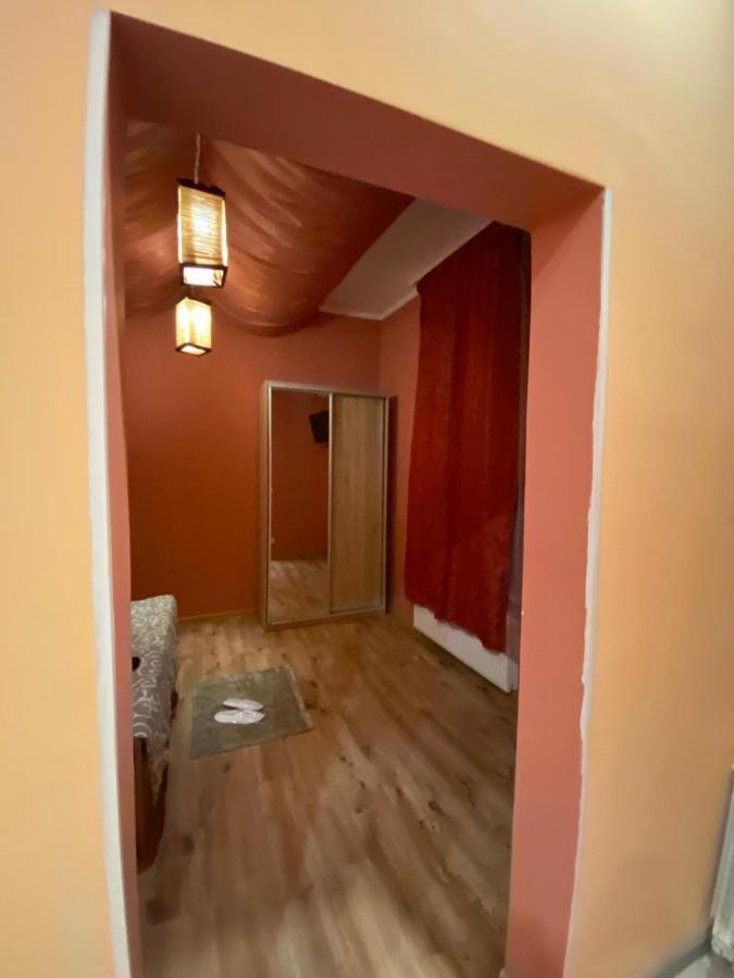 31 Котлярська Apartment ลวีฟ ภายนอก รูปภาพ